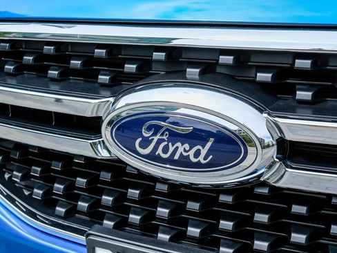 New 2024 Ford Ranger XLT w/ Equipment Group 301A High image 4