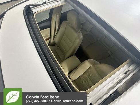 Used 2011 Honda Accord EX-L image 20