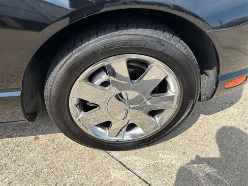 Used 2003 Ford Thunderbird RWD image 27