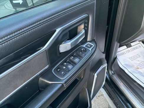 Used 2020 RAM 3500 Laramie w/ Night Edition image 42