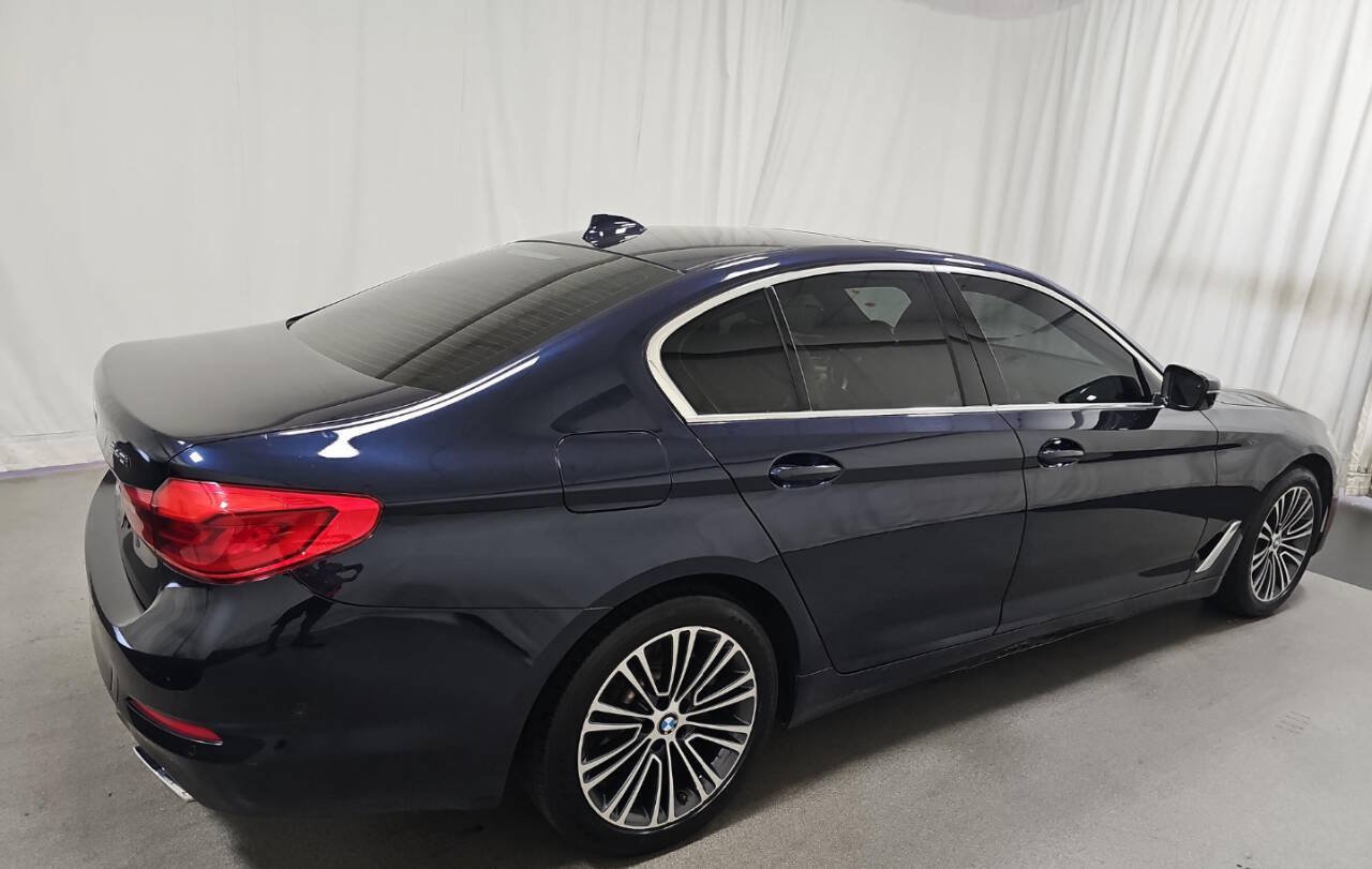 Used 2019 BMW 540i xDrive AWD/4WD image 4