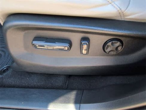 Used 2018 Honda CR-V EX-L image 18