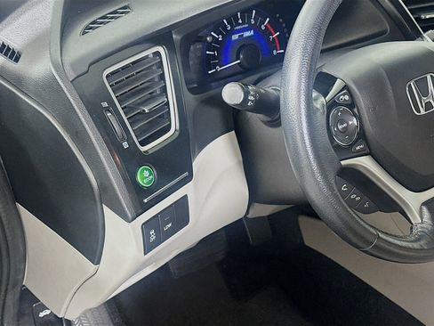 Used 2013 Honda Civic Hybrid Sedan image 16