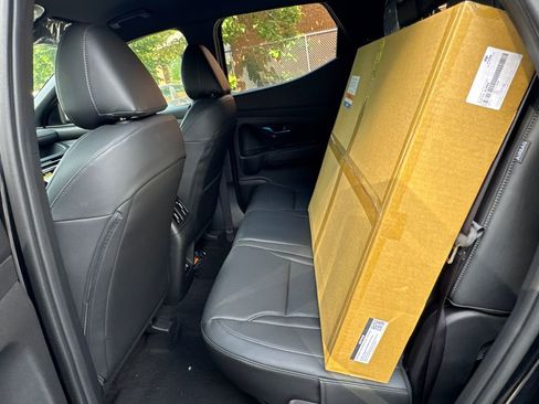 New 2025 Hyundai Santa Cruz SEL image 10