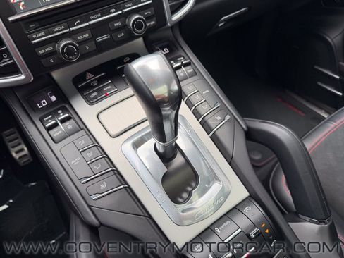 Used 2016 Porsche Cayenne GTS AWD/4WD image 27