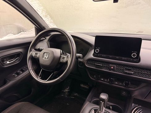 Used 2023 Honda HR-V Sport image 31