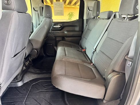 Used 2021 Chevrolet Silverado 1500 LT w/ Bed Protection Package RWD image 18