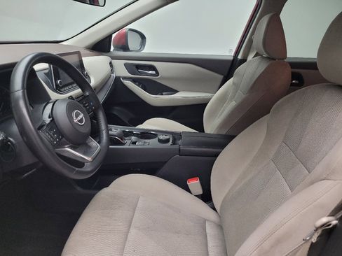 Used 2025 Nissan Rogue SV AWD/4WD image 17