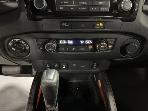 Used 2023 Nissan Frontier PRO-4X w/ Pro Convenience Package image 25