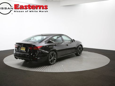 Used 2023 Nissan Altima 2.5 SR w/ SR Premium Package image 49