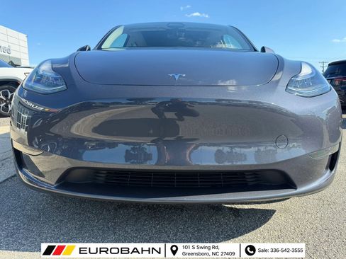 Used 2023 Tesla Model Y Long Range AWD/4WD image 27