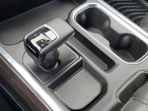 Used 2023 Chevrolet Silverado 1500 RST w/ Convenience Package II image 20