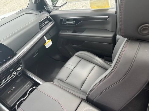New 2026 Chevrolet Tahoe RST w/ Comfort Package AWD/4WD image 17