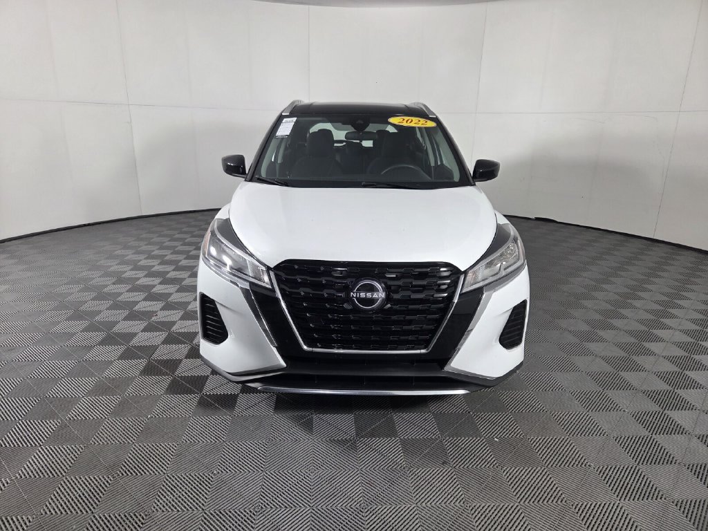 Used 2022 Nissan Kicks SV FWD image 4