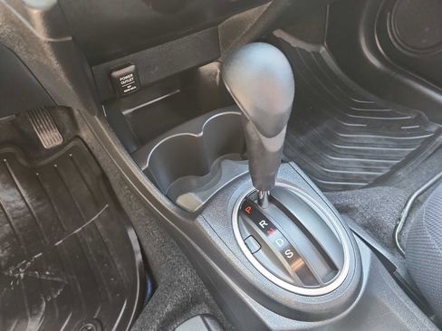 Used 2012 Honda Fit Sport image 21