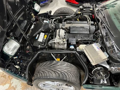 Used 1996 Chevrolet Corvette Coupe RWD image 26