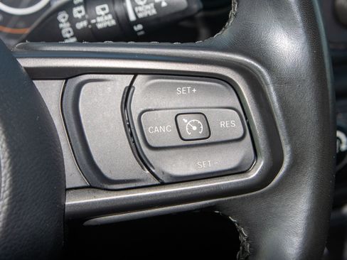 Used 2021 Jeep Wrangler Willys image 26