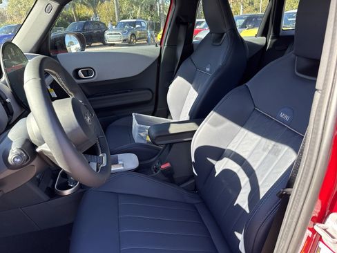 Used 2025 MINI Cooper S image 8