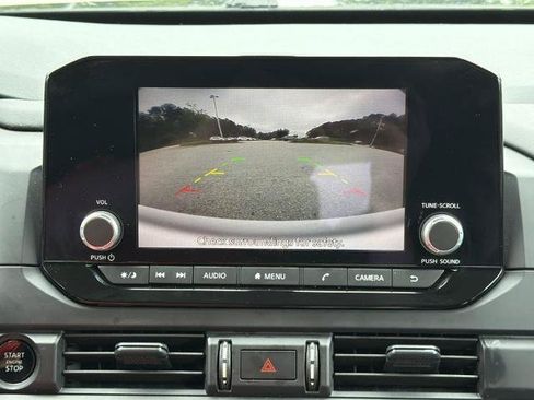 Certified 2025 Nissan Pathfinder S AWD/4WD image 5