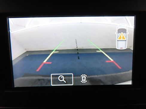 Used 2022 Ford Transit Connect XL image 23