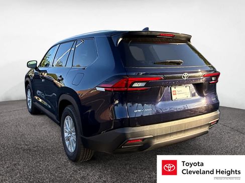 New 2026 Toyota Grand Highlander AWD Hybrid image 7