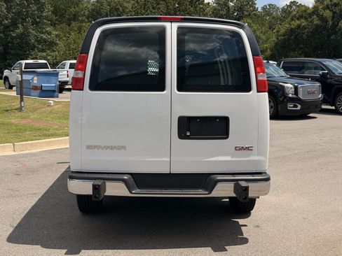 Used 2025 GMC Savana 2500 w/ Driver Convenience Package RWD image 11