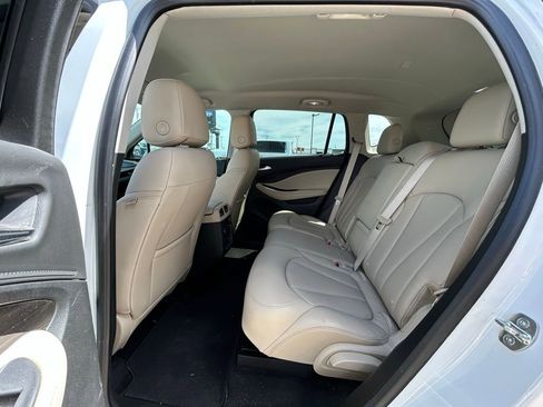 Used 2020 Buick Envision Essence image 8