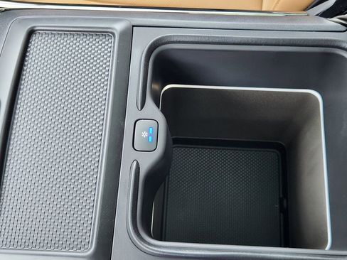 New 2026 Land Rover Range Rover Sport Dynamic SE AWD/4WD image 27