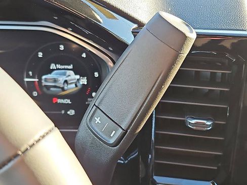 New 2026 GMC Sierra 1500 Elevation image 11