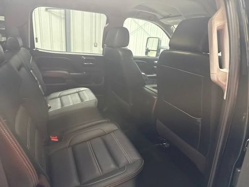 Used 2017 GMC Sierra 3500 Denali w/ Duramax Plus Package AWD/4WD image 24
