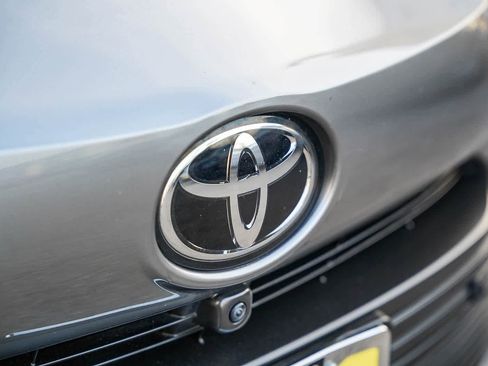 Used 2023 Toyota Mirai XLE w/ Advanced Technology Package image 11