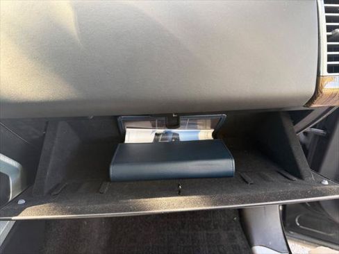 Used 2019 Land Rover Range Rover HSE AWD/4WD image 12