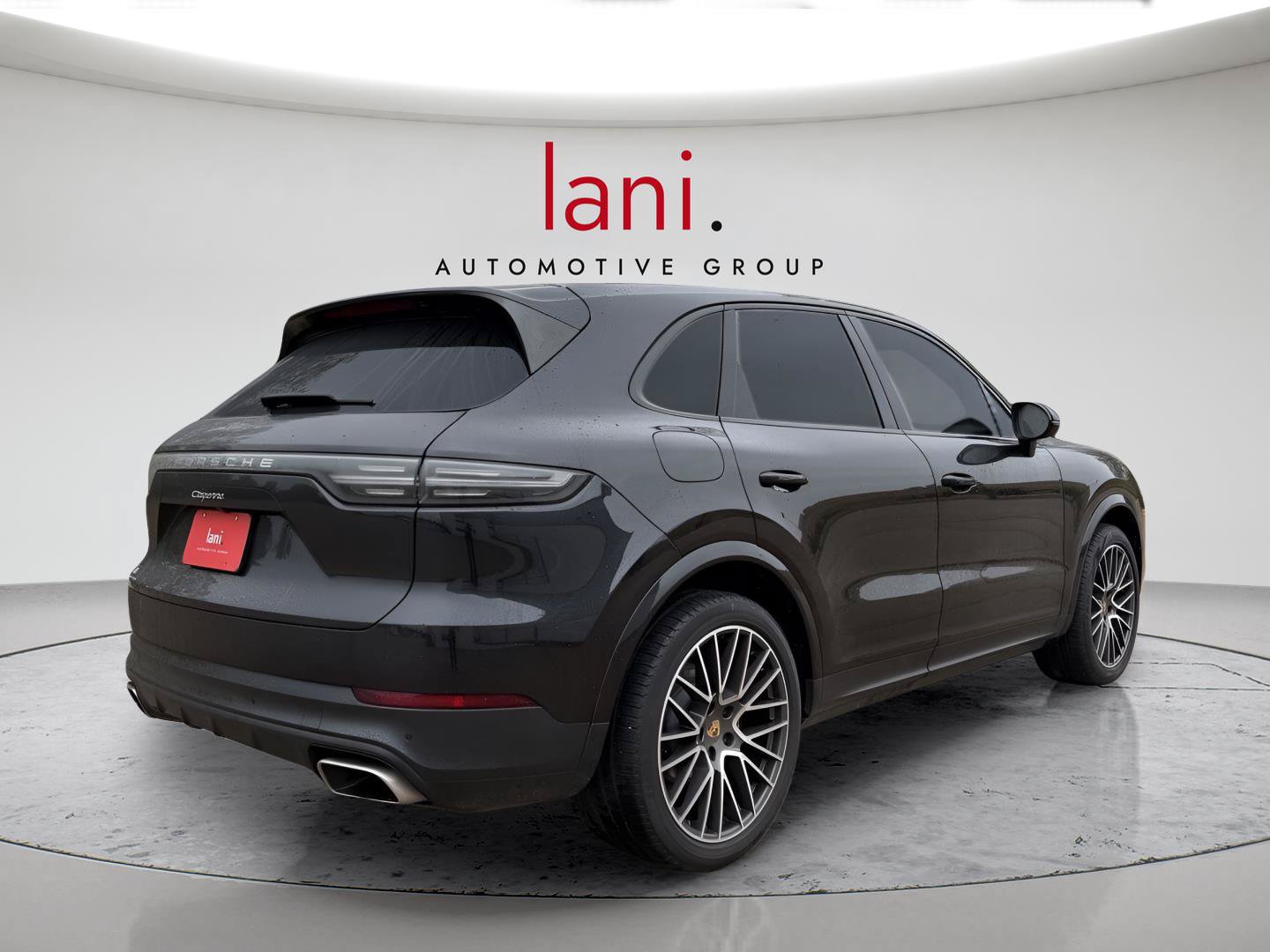 Used 2019 Porsche Cayenne AWD/4WD image 4