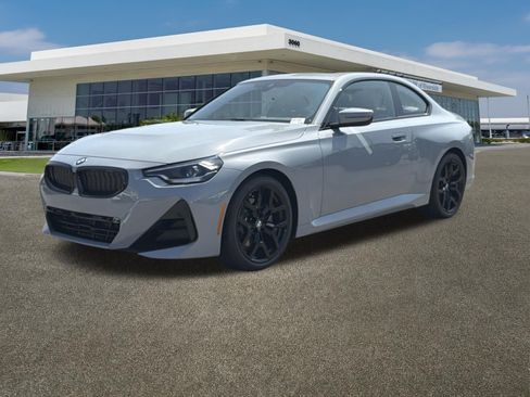 New 2026 BMW 230i Coupe w/ M Sport Package RWD image 5