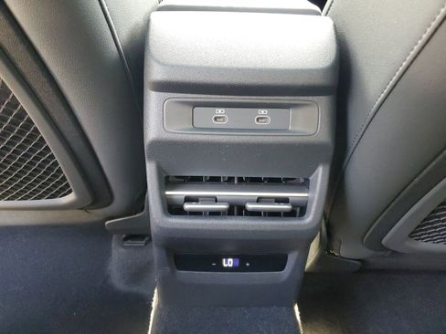 New 2026 Audi Q3 quattro 2.0T image 13