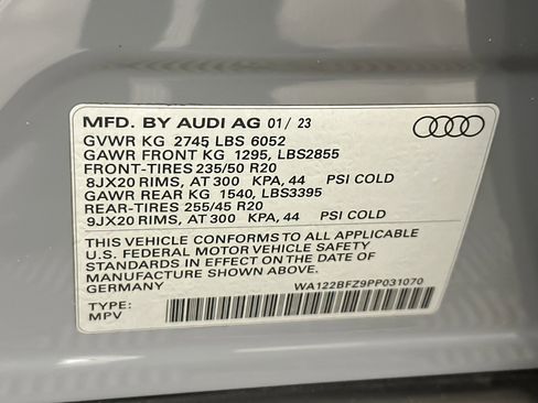 Certified 2023 Audi Q4 e-tron Premium AWD/4WD image 26
