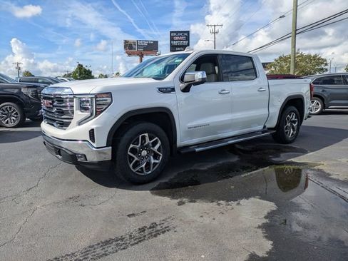 Used 2023 GMC Sierra 1500 SLT w/ SLT Premium Package AWD/4WD image 11