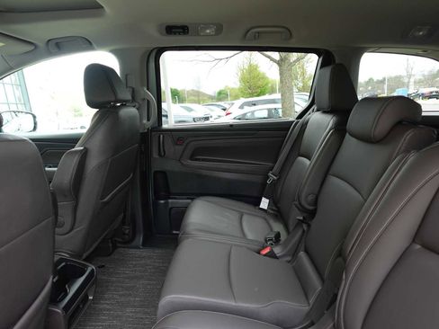 Certified 2024 Honda Odyssey EX-L image 25