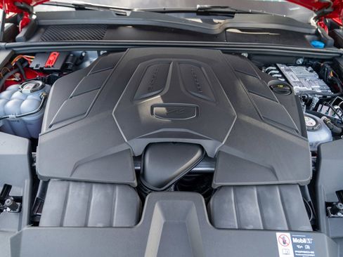 Certified 2025 Porsche Cayenne E-Hybrid AWD/4WD image 29