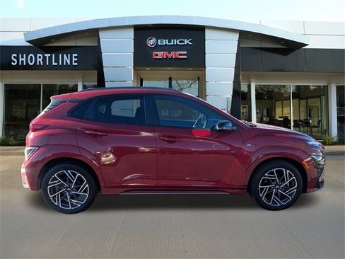 Used 2022 Hyundai Kona N Line image 2