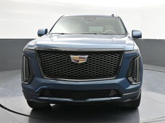 Used 2025 Cadillac Escalade ESV Sport Platinum video 2