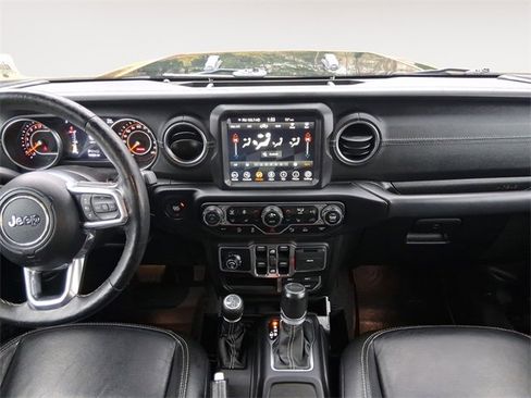 Used 2020 Jeep Gladiator Overland w/ Dual Top Group image 11