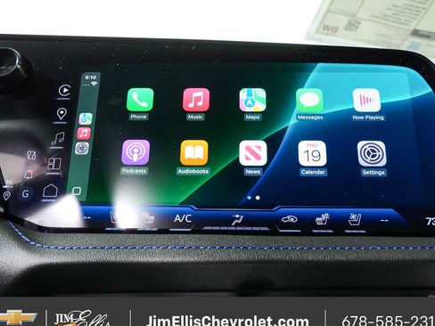 New 2026 Chevrolet Corvette E-Ray image 17