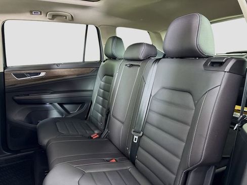 New 2026 Volkswagen Atlas SEL image 24