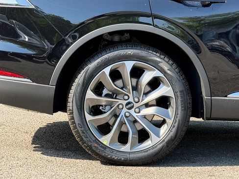 New 2026 Lincoln Aviator Reserve AWD/4WD image 4