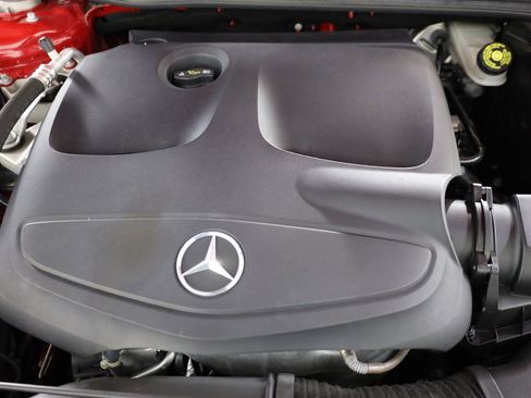 Used 2019 Mercedes-Benz GLA 250 GLA 250 image 60