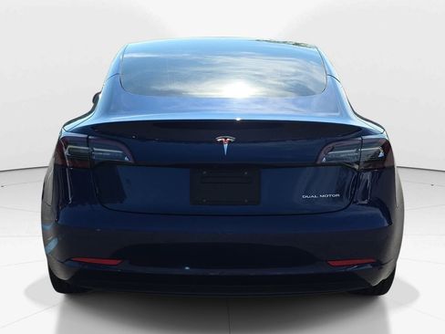 Used 2022 Tesla Model 3 Long Range AWD/4WD image 5