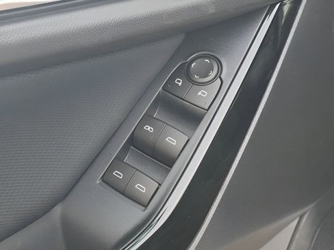 New 2026 Chevrolet Equinox LT w/ Safety and Technology Package image 15