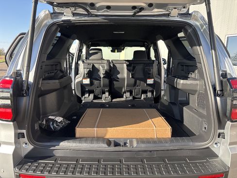 New 2026 Toyota 4Runner 4WD image 27