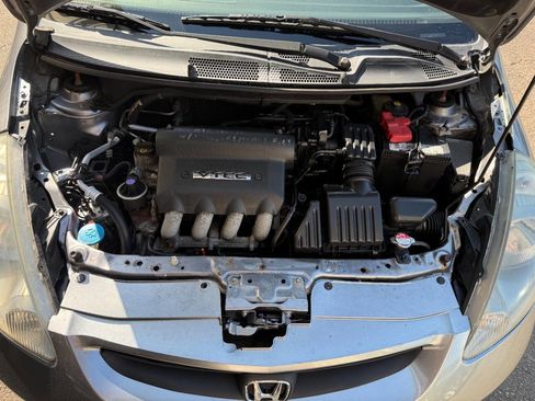 Used 2008 Honda Fit image 25